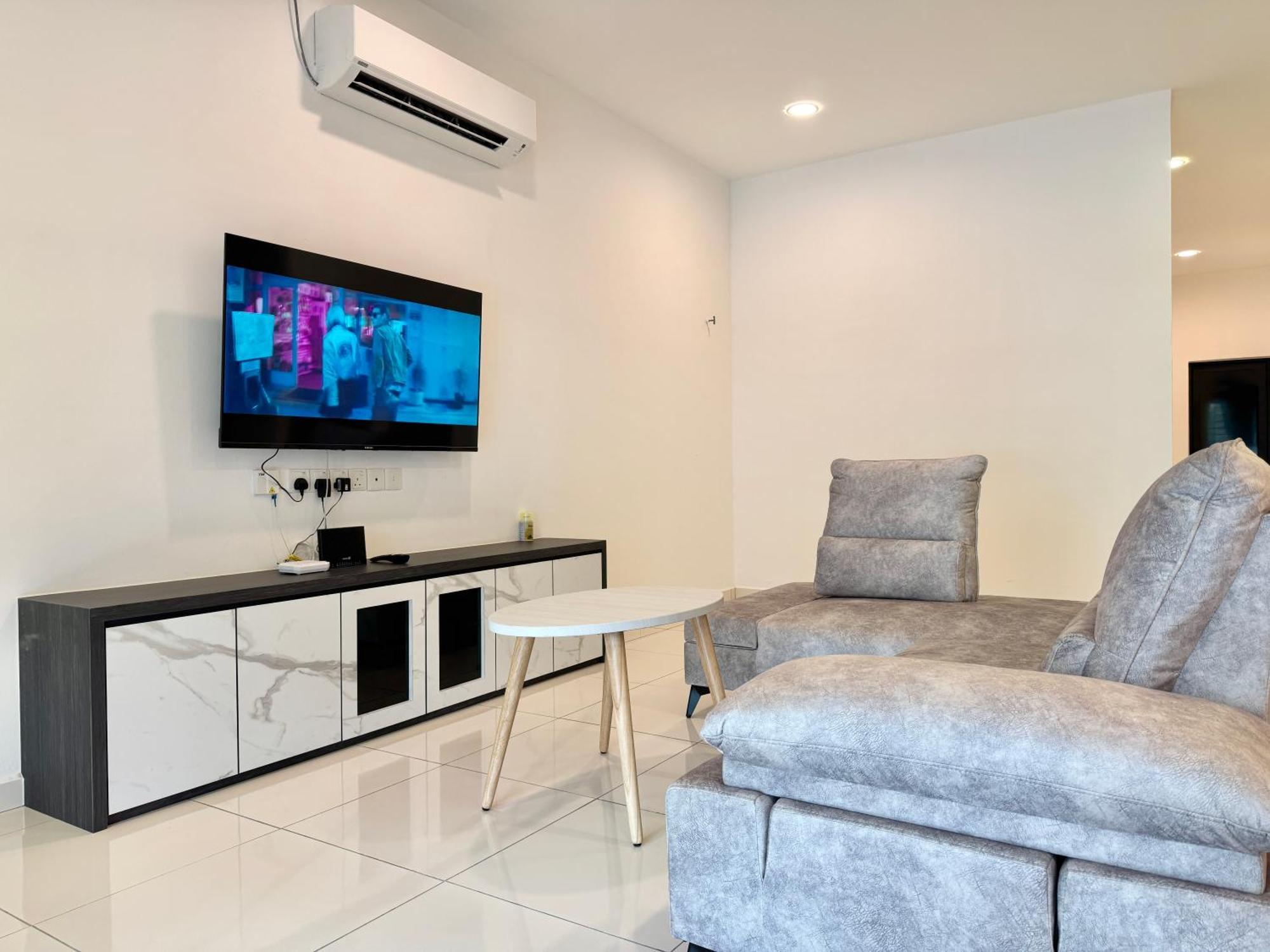 Langkawi Cozy Holiday Home At Taman Simfoni By Zervin Kuah Exterior photo